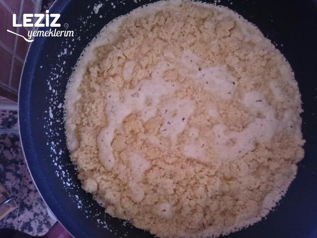 Tereyağlı İrmik Helvası