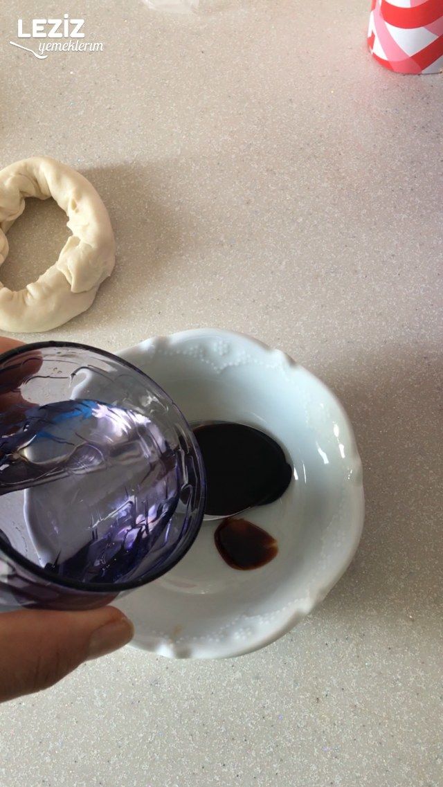 Milföylü Kolay Simit