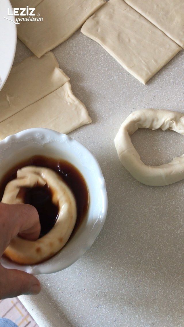 Milföylü Kolay Simit