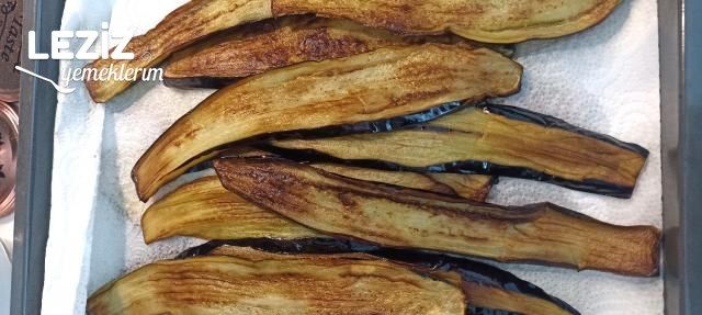 İslim Kebabı (Kuşbaşı Etli)