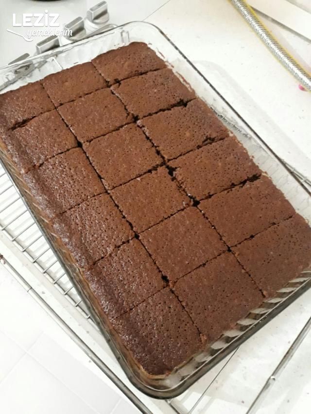 Islak Kek (Aşama Aşama Anlatım)