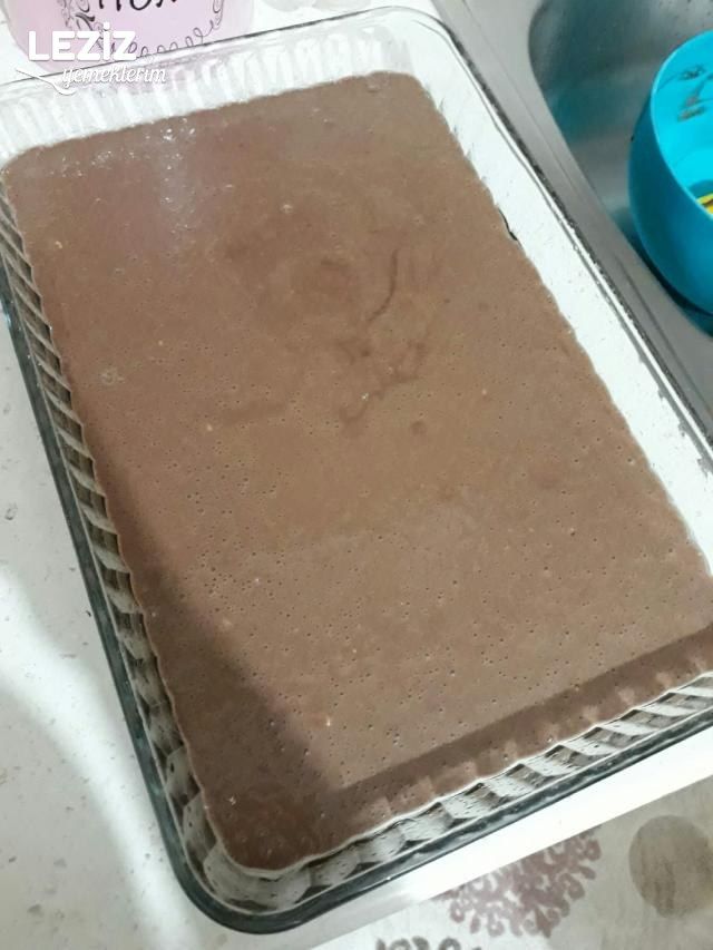 Islak Kek (Aşama Aşama Anlatım)