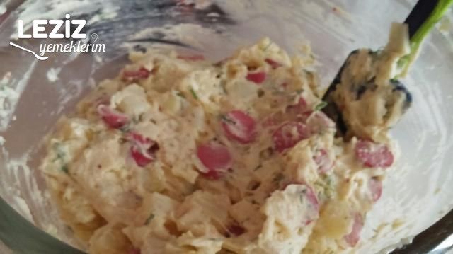 Harika Sosisli Patatesli Tuzlu Kek