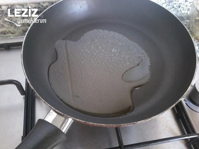 Kahvaltılık Patates Kavurması Yapımı