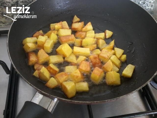 Kahvaltılık Patates Kavurması Yapımı