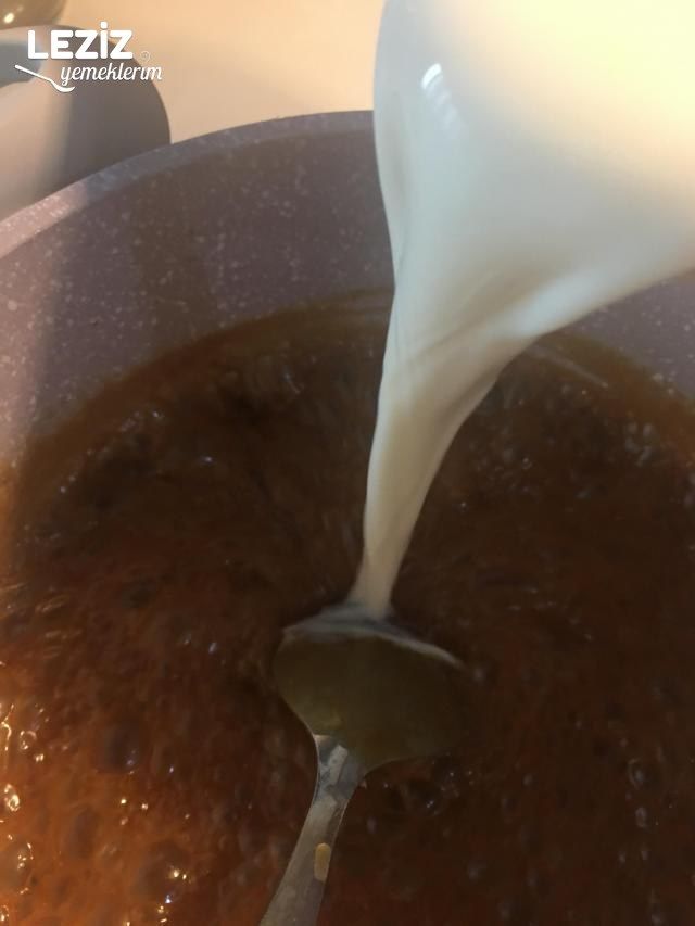 Sütlü Karemela Tatlısı