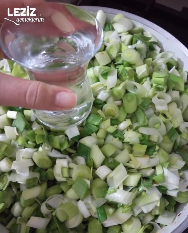 Nefis Pırasa Kavurması