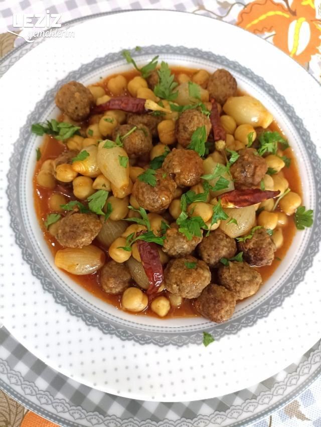 Misket Köfteli Nohut Yemeği Tarifi