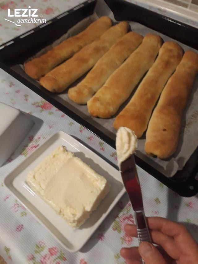 Peynirli Ve Kıymalı Kır Pidesi