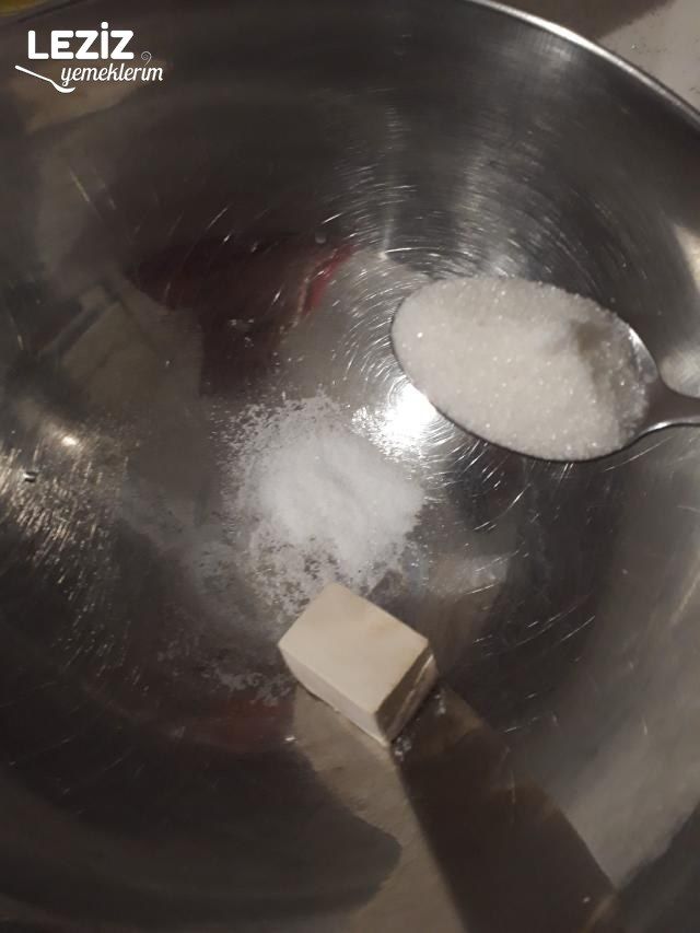 Peynirli Ve Kıymalı Kır Pidesi