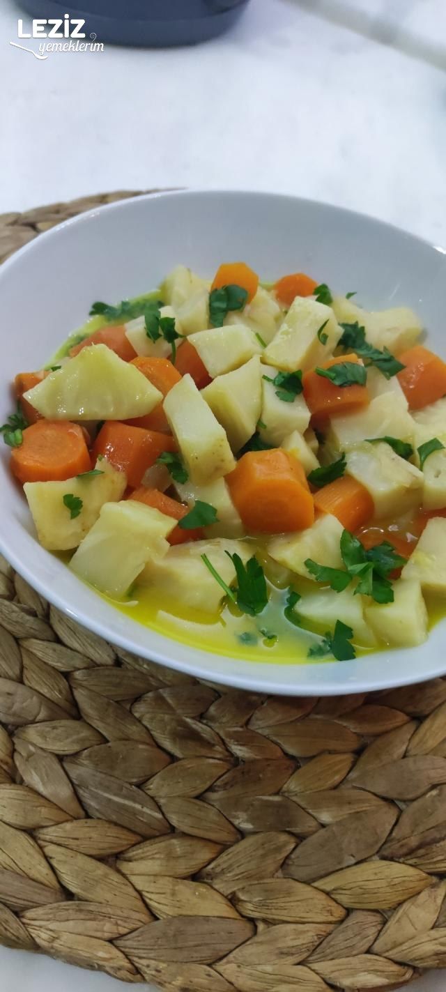 Portakallı Kereviz Yemeği Nasıl Yapılır