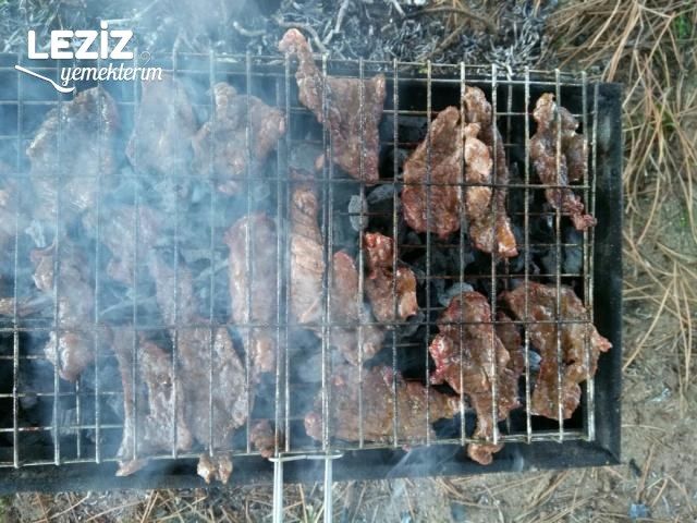 Izgarada Et (Marine Edilmiş)