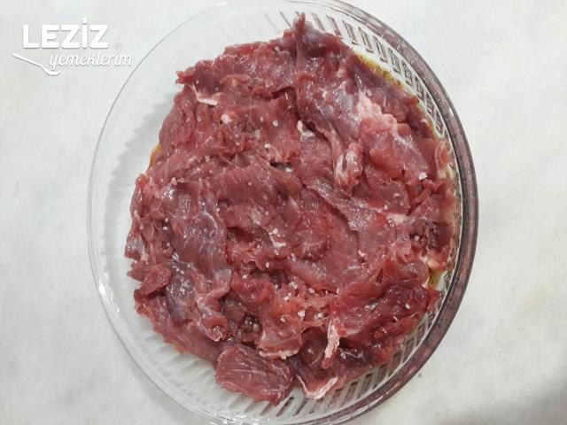 Izgarada Et (Marine Edilmiş)