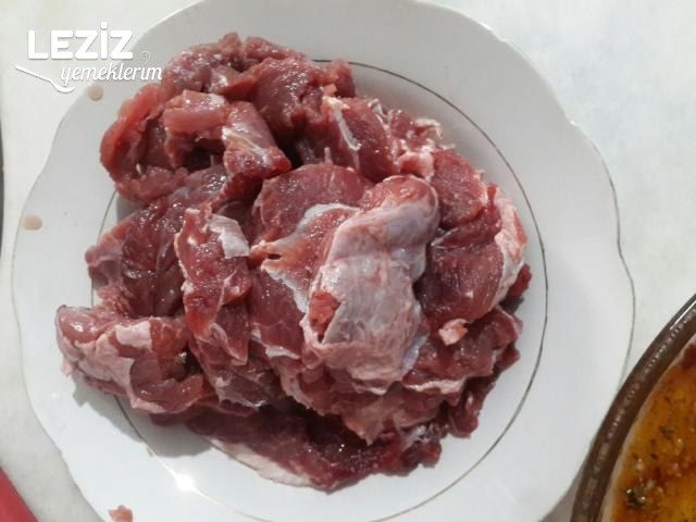 Izgarada Et (Marine Edilmiş)