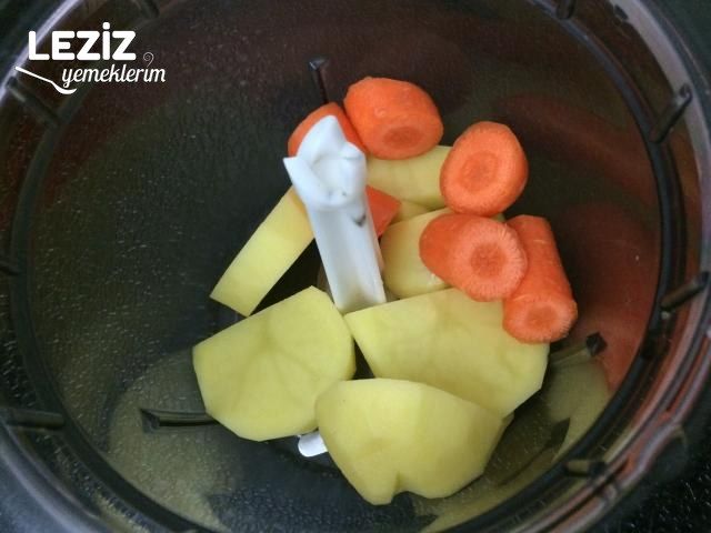 Efsane Mercimek Çorbası Tarifi