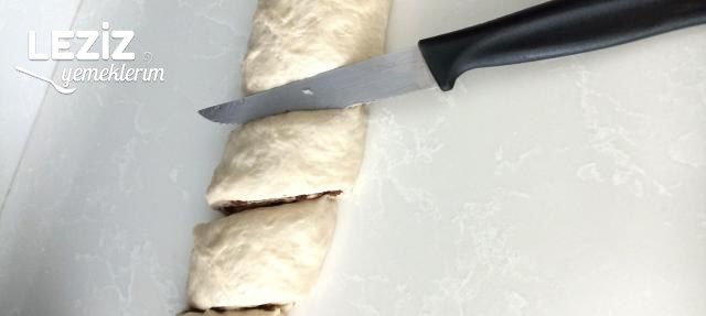 Pratik Zeytin Ezmeli Açma