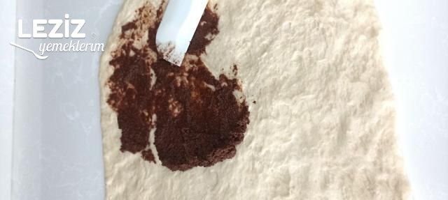 Pratik Zeytin Ezmeli Açma