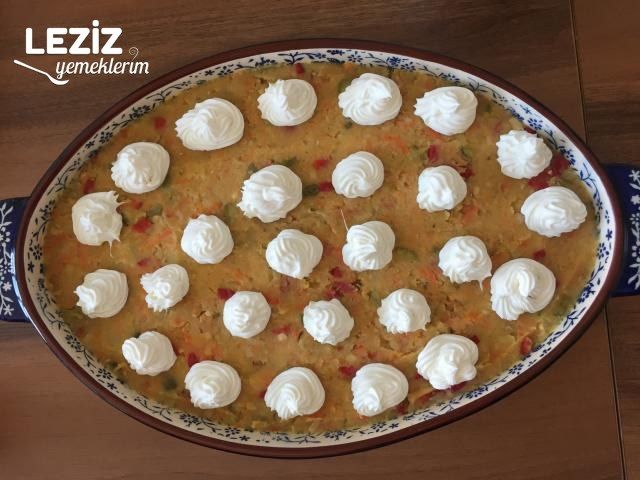 Sağlıklı Bol Sebzeli Yoğurtlu Patates Salatası