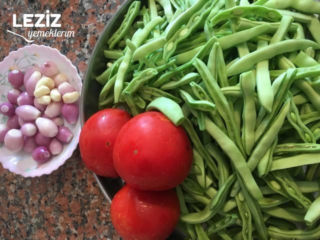 Arpacık Soğanlı Taze Fasülye
