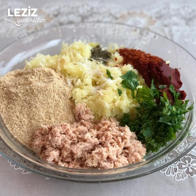 Ton Balıklı Patates Köftesi