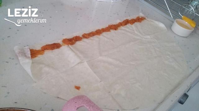 Patatesli Şerit Börek