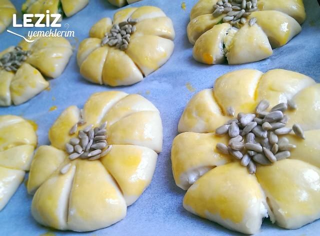 Çiçek Poğaça Nasıl Yapılır