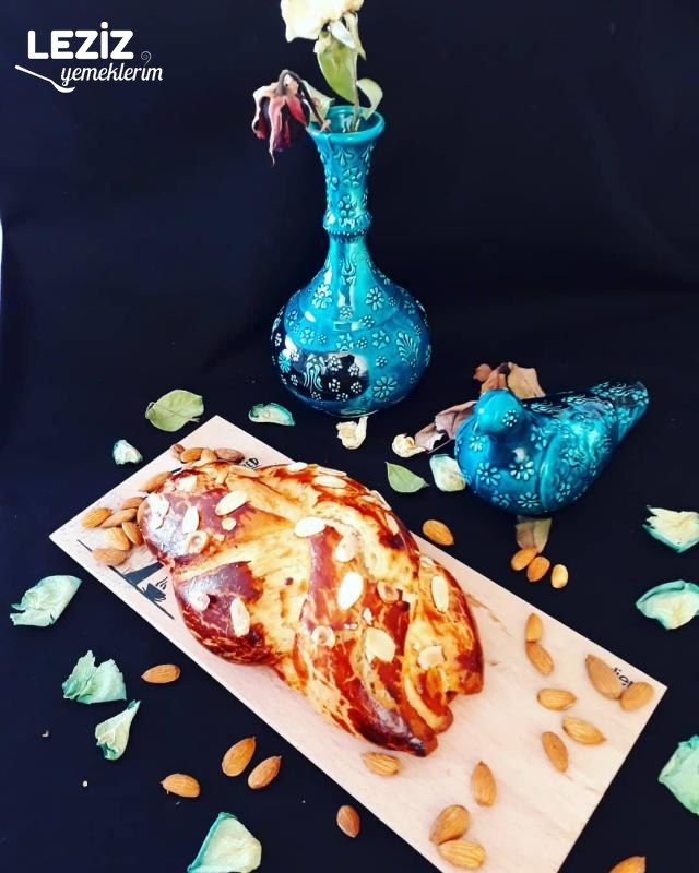 Enfes Paskalya Çöreği Tarifi