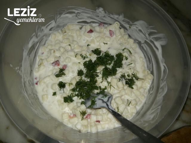Makarna Salatası (Soğuk Lezzet)