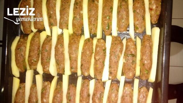 Fırında Salçalı Köfte (Nefis Lezzet)