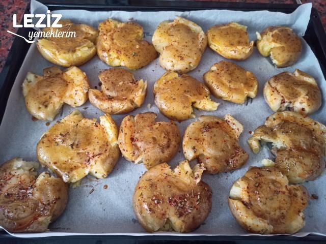 Fırında Çatlak Patates