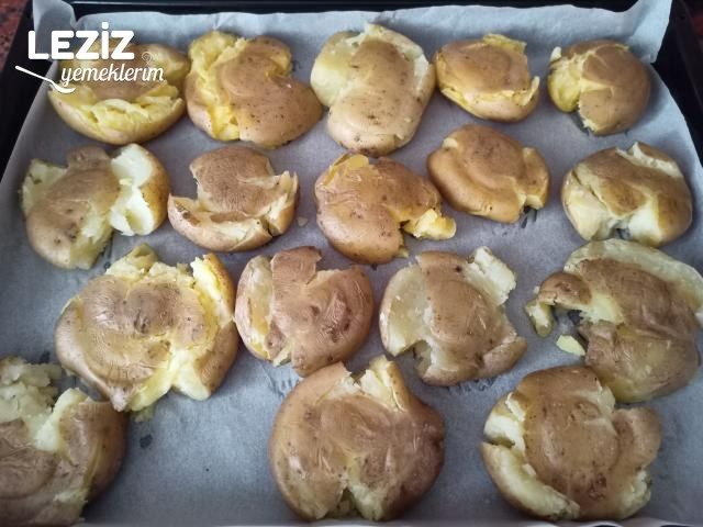 Fırında Çatlak Patates