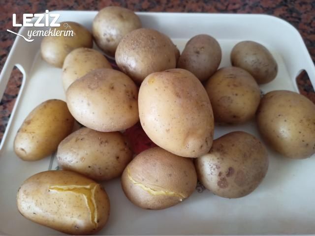 Fırında Çatlak Patates