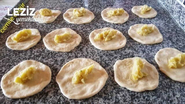 Patatesli Poğaça (Aşama Fotoğraflı)