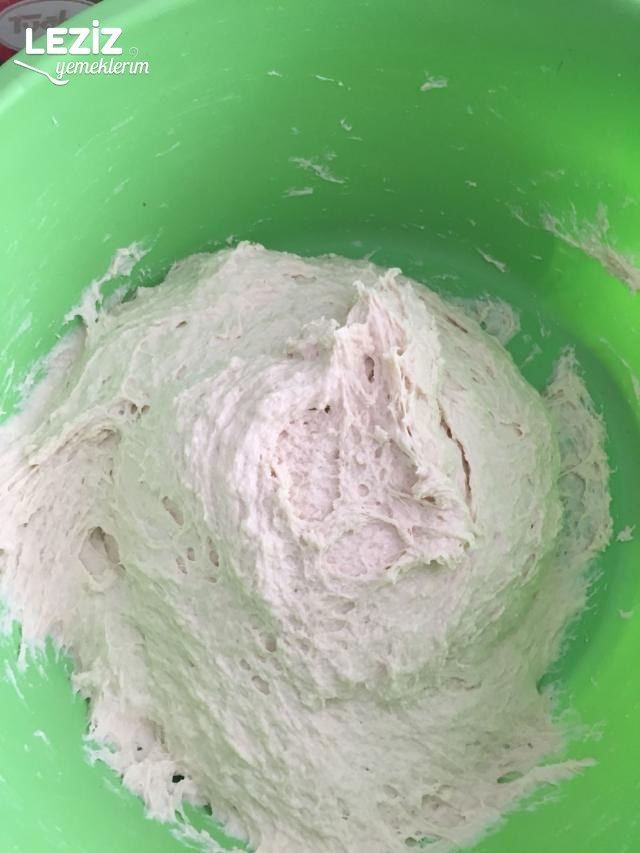 Haşhaşlı Cevizli Çörek