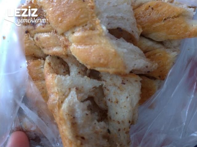 Haşhaşlı Cevizli Çörek