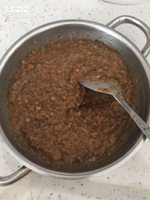 Haşhaşlı Cevizli Çörek