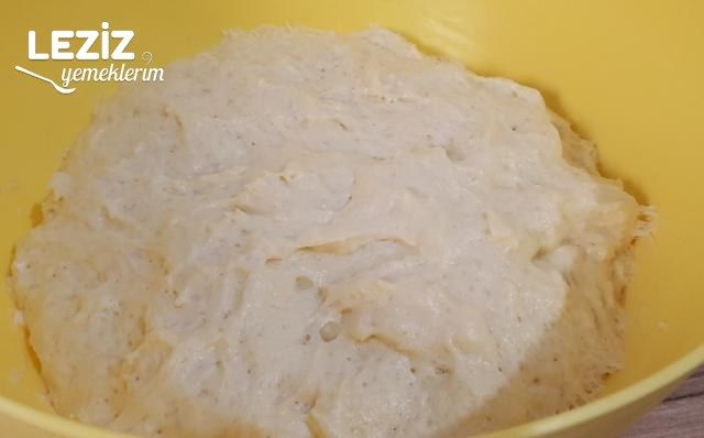 Fesleğenli Kekikli Ekmek