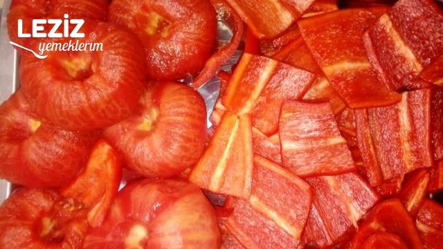 Yağ Eritmek İçin Domates Biberli Karışım