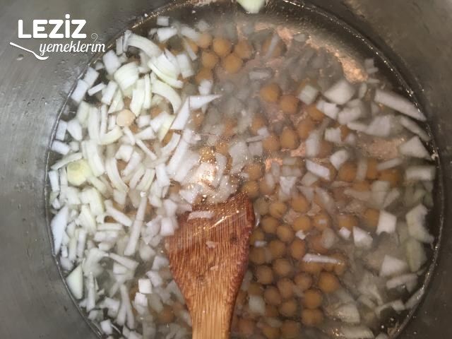 Tavuk Etli Ekşili Köfte Tarifi