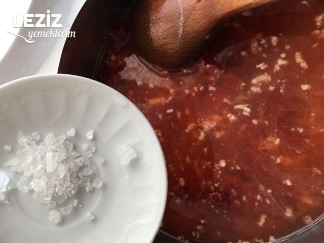 Tavuk Etli Ekşili Köfte Tarifi