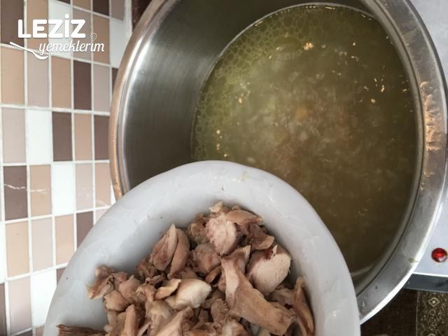 Tavuk Etli Ekşili Köfte Tarifi