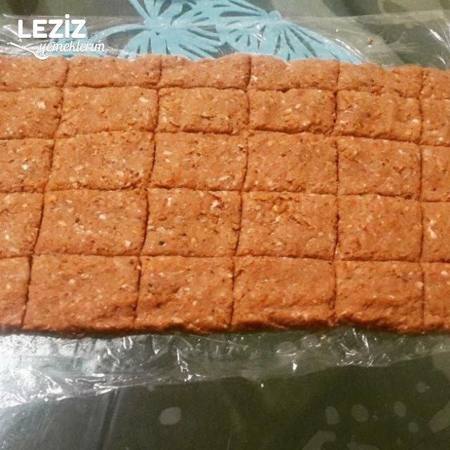 El Değmeden Pratik Yumuşacık Mangal Tadında Köfte