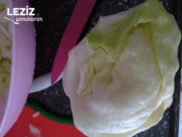 Göbek Salata Tarifi