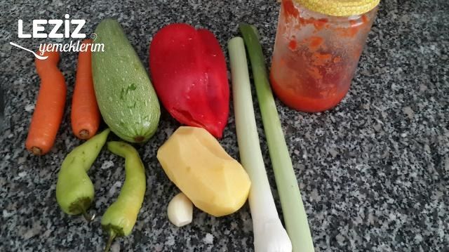 Bol Sebzeli Türlü Çorbası