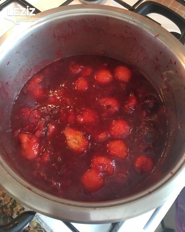 Kara Erik Marmelatı