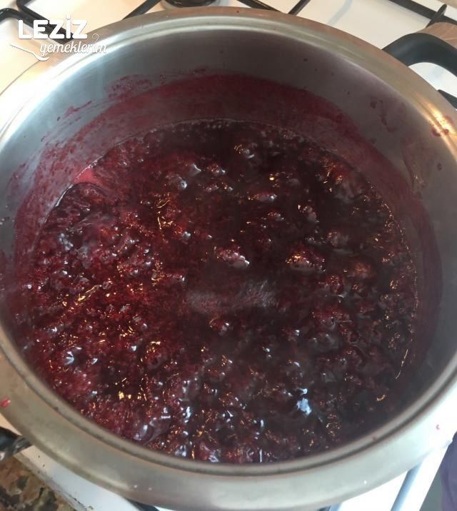 Kara Erik Marmelatı