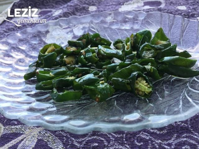 Acı Biber Yoğurtlaması