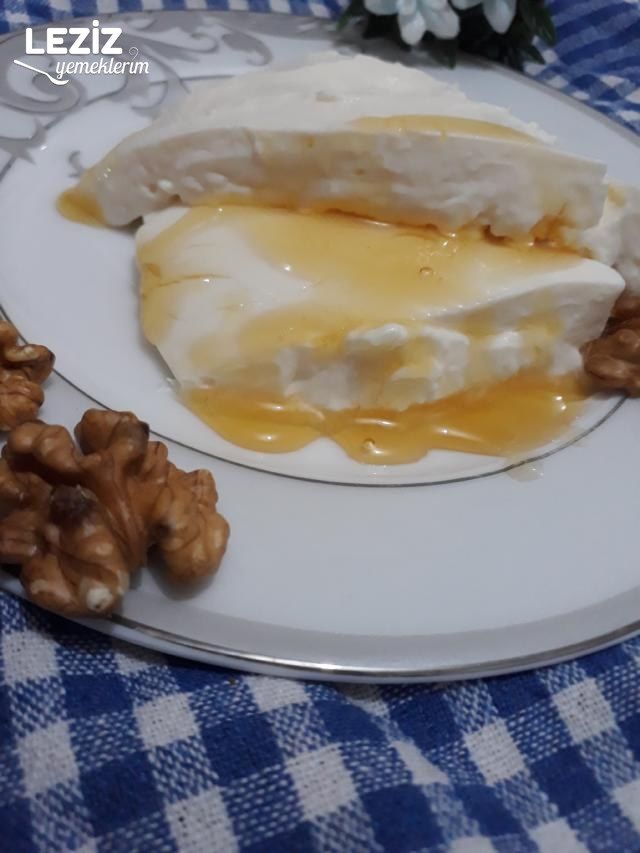 Evde Kolay Kaymak Tarifi