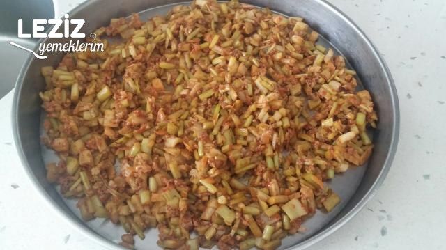 Kıymalı Otlu Kapalı Pide (Antep Usulü)