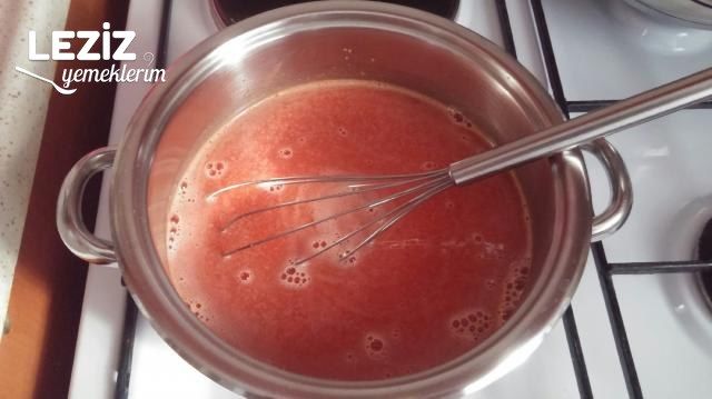 Mis Gibi Domates Çorbası